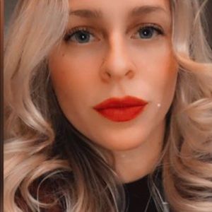 Meet your Posher, Solmarie